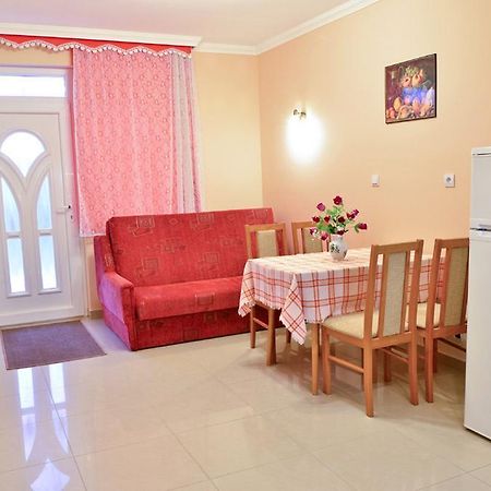 Holiday Home Rose Hajduszoboszlo Exterior foto